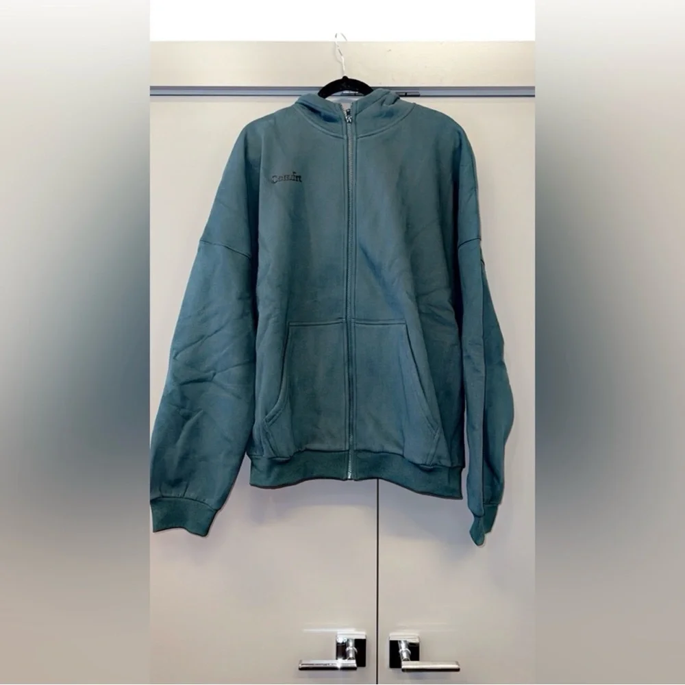 NWOT Comfrt Cloud Zip - Picture 2 of 4